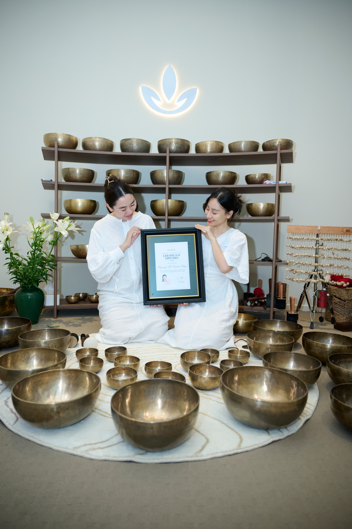 kết thúc khóa học chuông tháng 7 Shan Healing