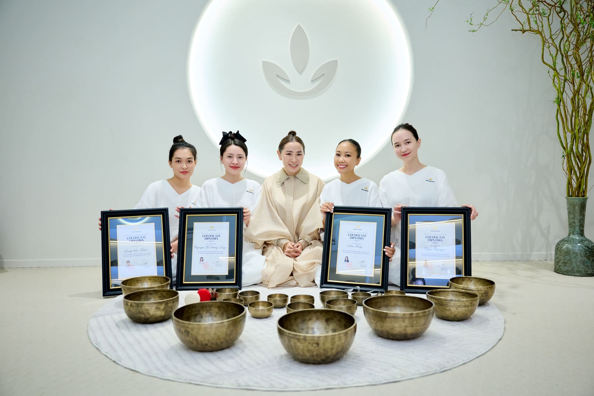 học chuông xoay tháng 9 shanhealing
