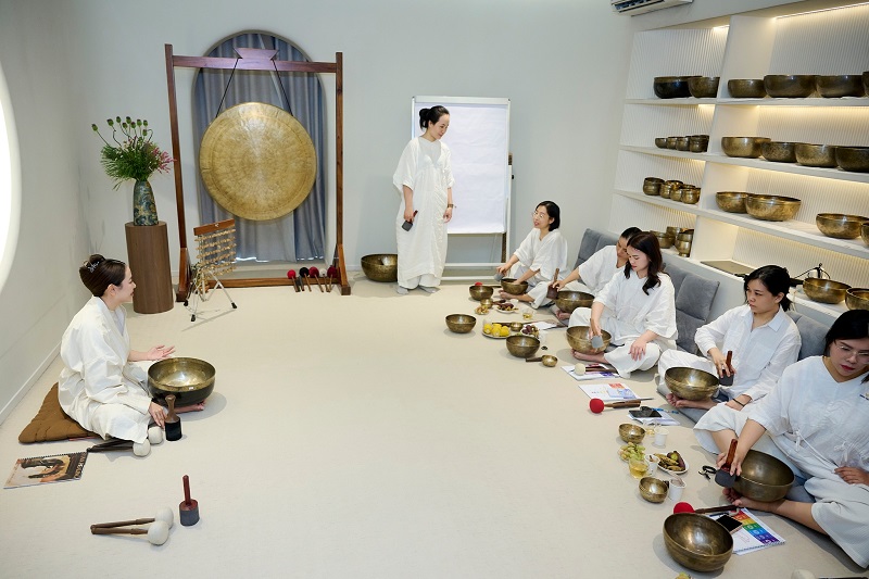 Ai nên tham gia khóa học chuông xoay?