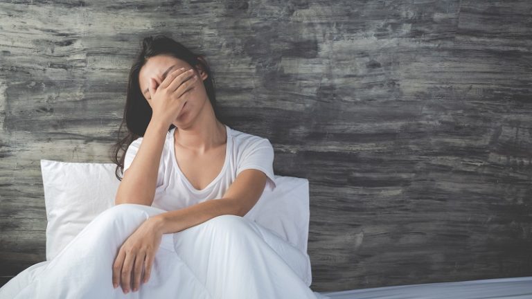 Không Ngủ Được Phải Làm Sao? 10 Cách Giúp Bạn Ngủ Ngon Và Sâu Giấc