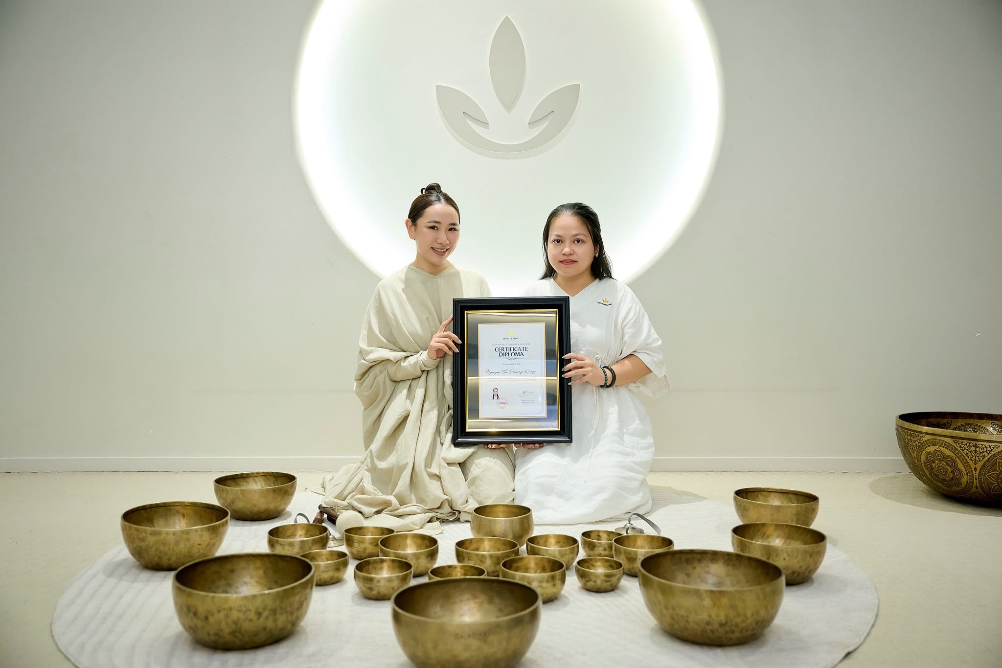 kết thúc khóa học chuông giữa tháng 7 tại SHAN Healing