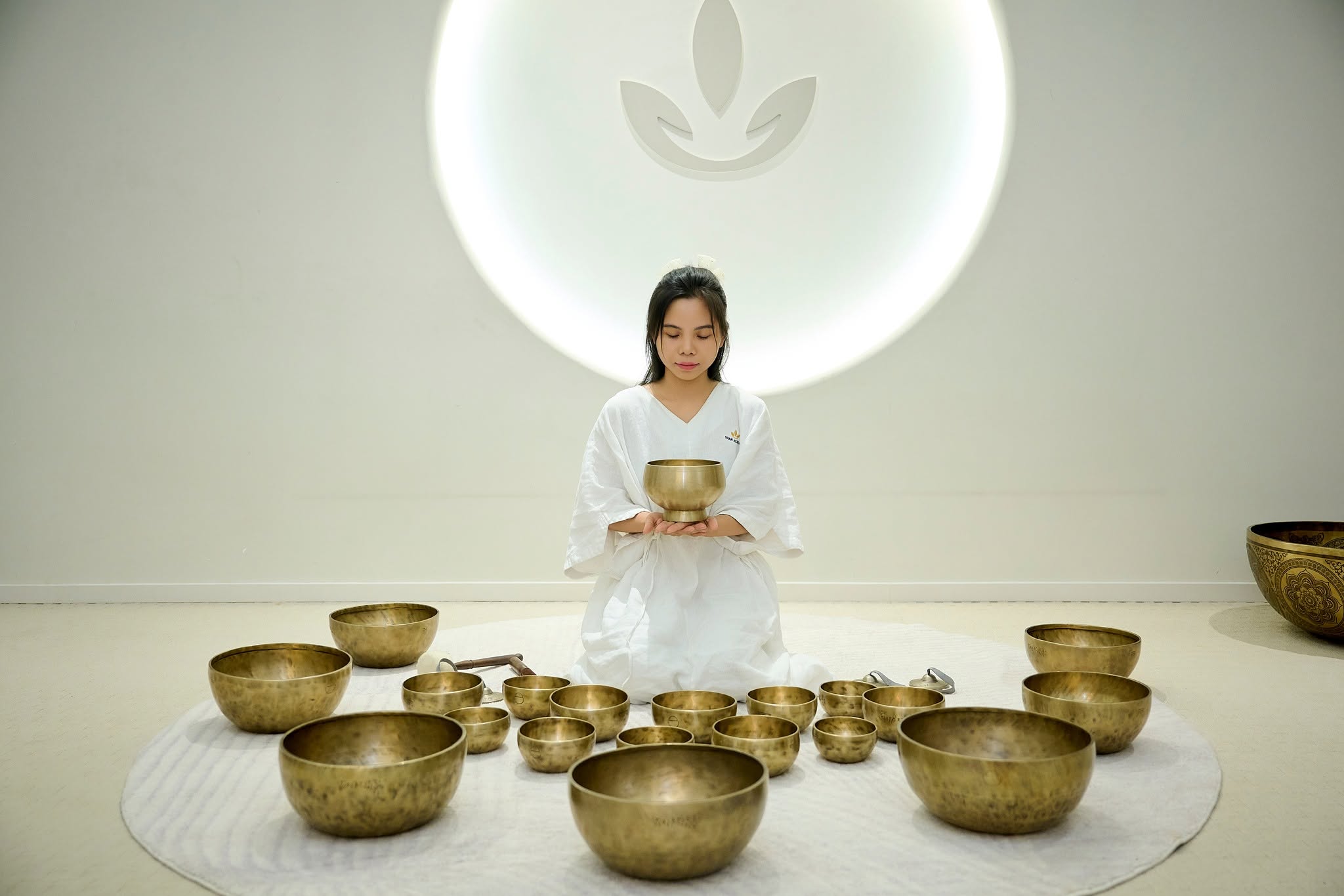 kết thúc khóa học chuông giữa tháng 7 tại SHAN Healing