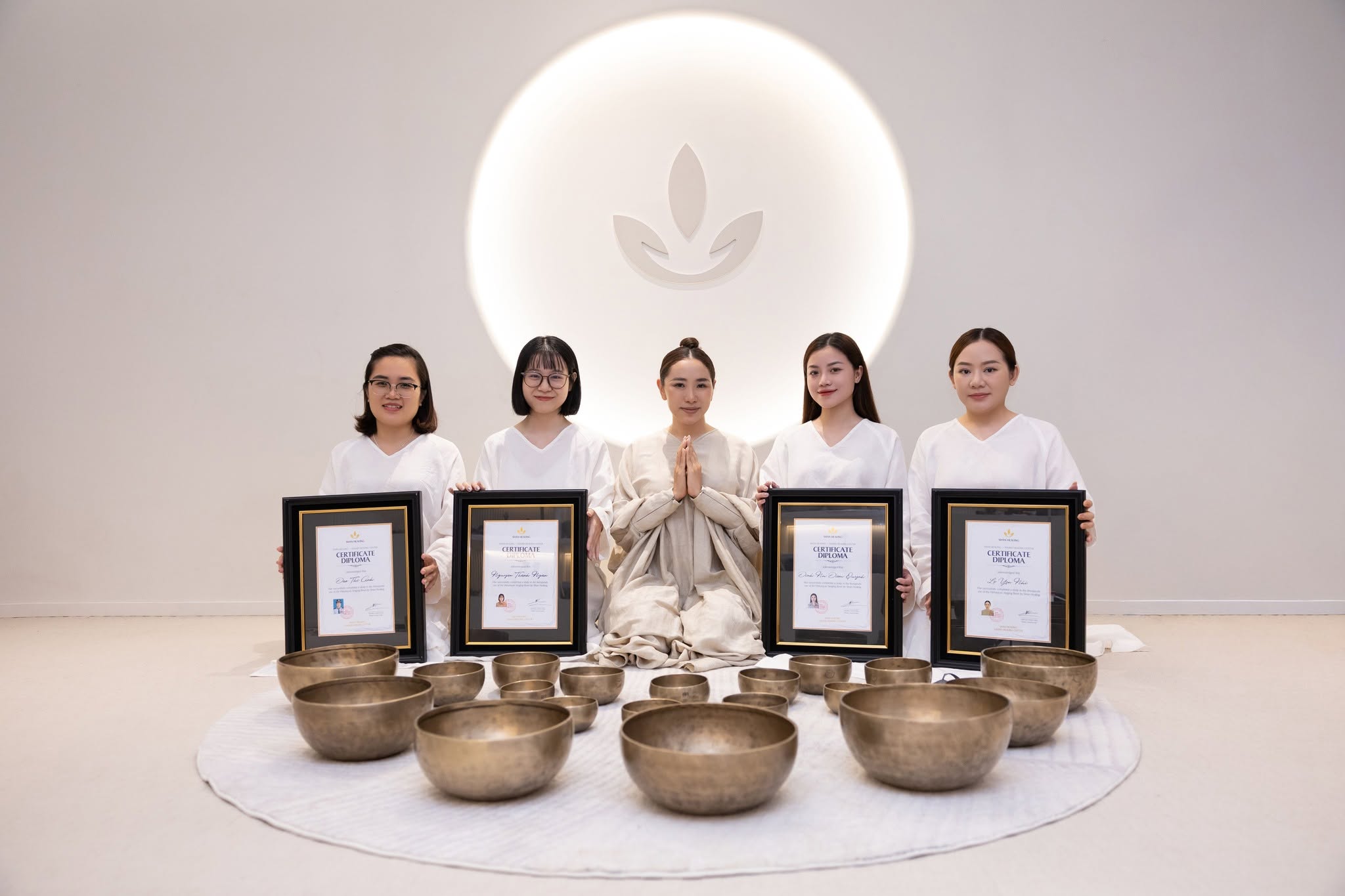 khóa học chuông xoay tháng 10-2026 tại SHAN Healing
